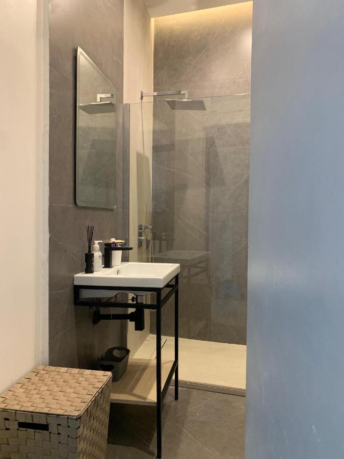 Chez Rima // Studio Tres Chaleureux F1 // Tres Bien Situe ดาการ์ ภายนอก รูปภาพ