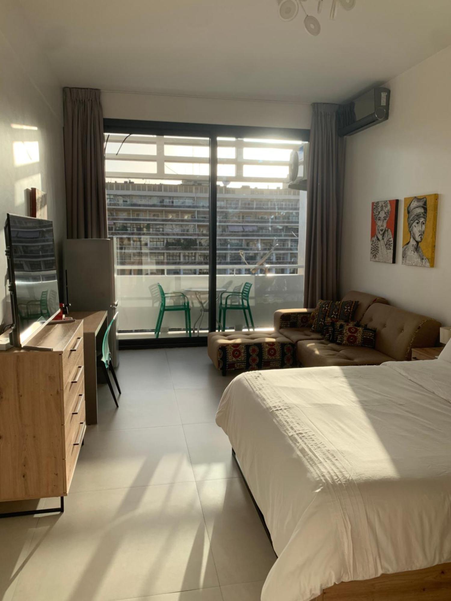 Chez Rima // Studio Tres Chaleureux F1 // Tres Bien Situe ดาการ์ ภายนอก รูปภาพ